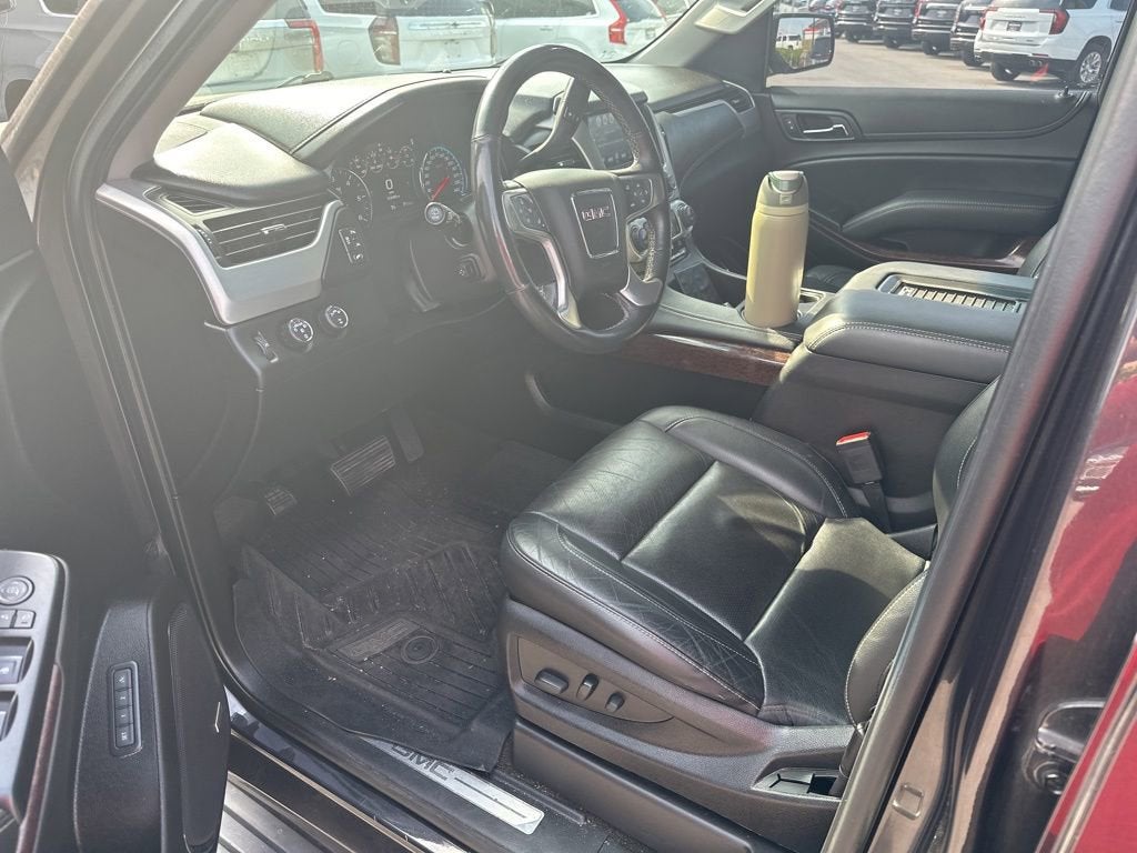 2017 GMC Yukon SLT