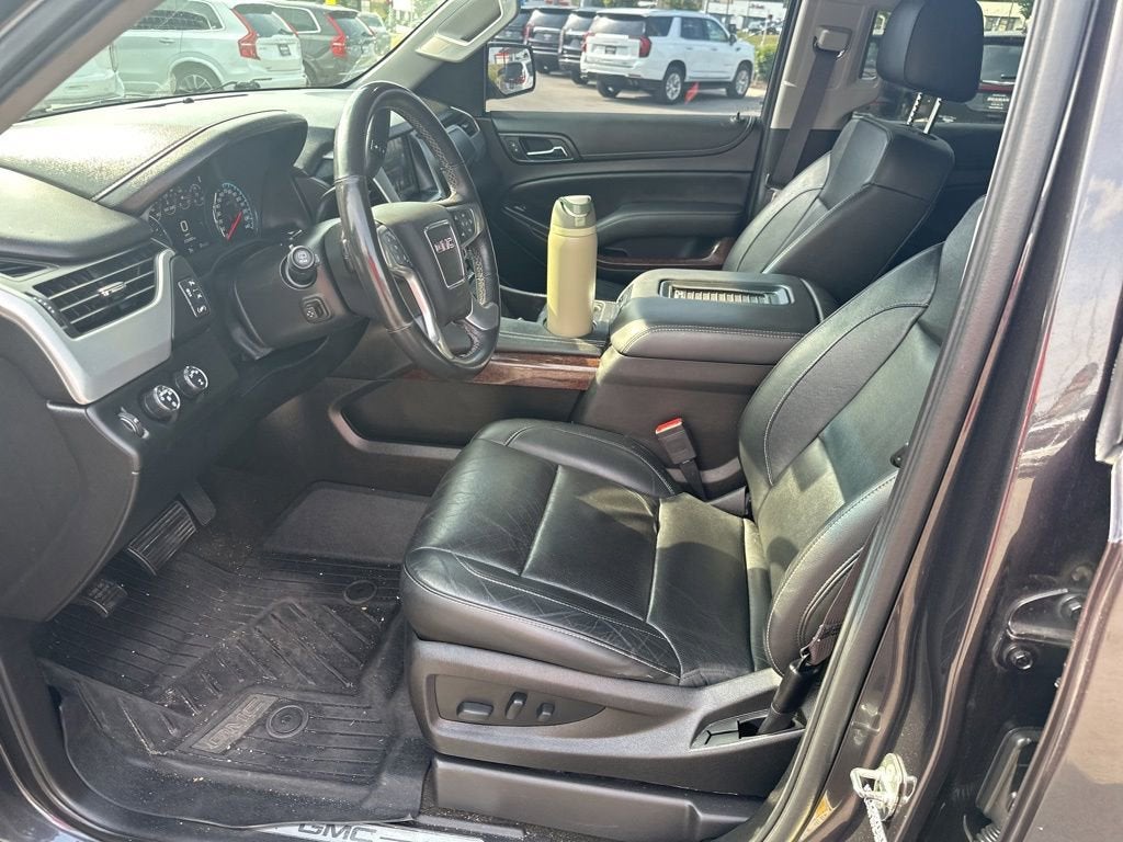 2017 GMC Yukon SLT