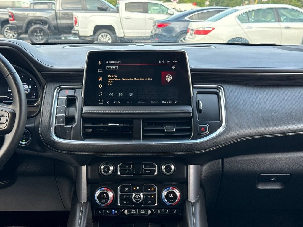 2023 GMC Yukon SLT
