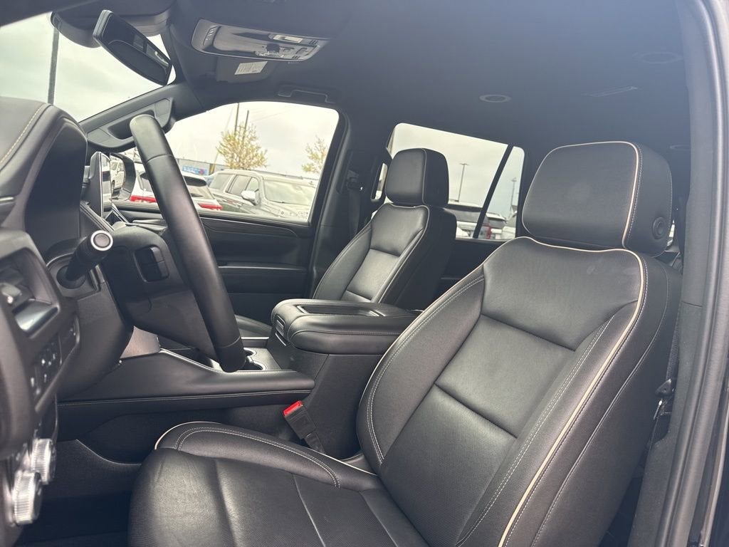 2024 GMC Yukon SLT
