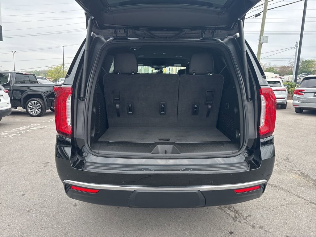 2024 GMC Yukon SLT
