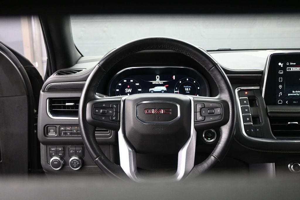 2022 GMC Yukon SLT