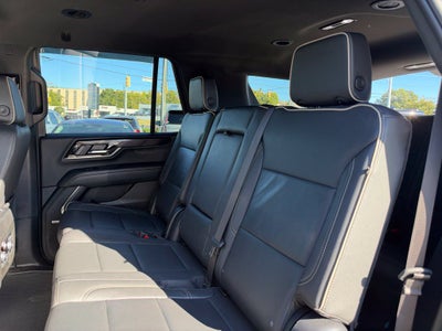 2025 GMC Yukon Elevation
