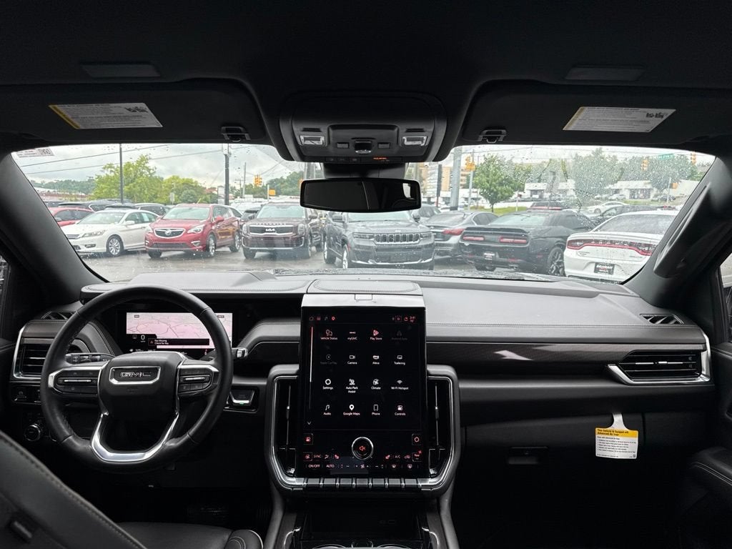 2025 GMC Yukon Elevation