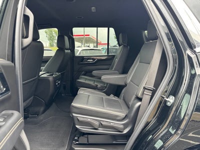 2025 GMC Yukon Elevation