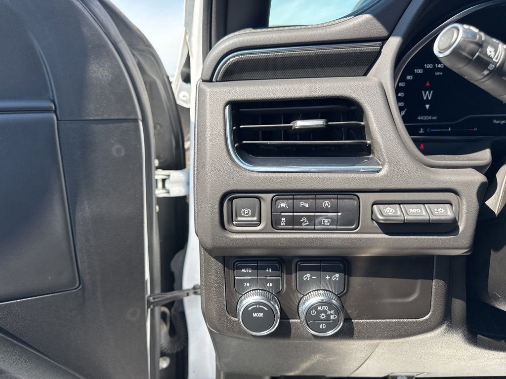 2023 GMC Yukon AT4