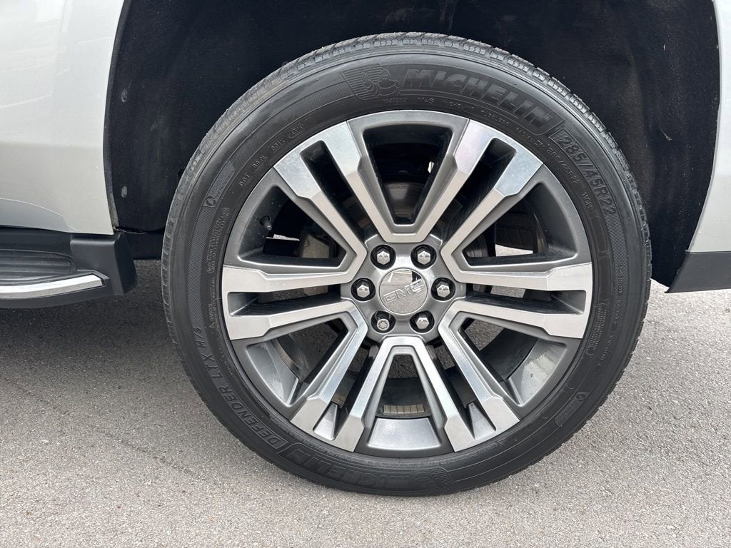 2017 GMC Yukon Denali