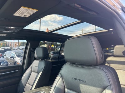 2021 GMC Yukon Denali