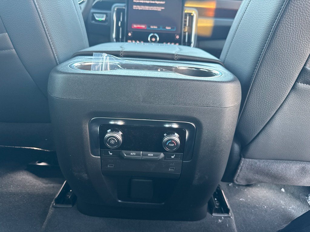 2027 GMC Yukon Denali