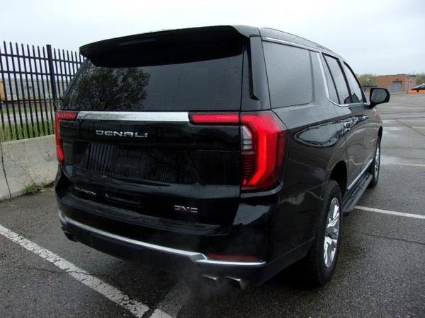 2025 GMC Yukon Denali