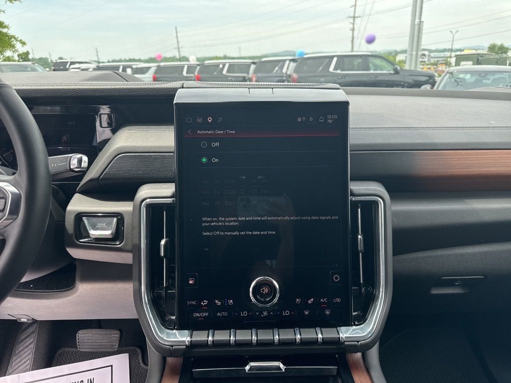 2025 GMC Yukon Denali