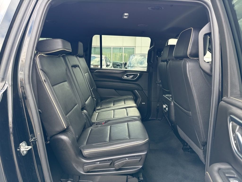 2024 GMC Yukon XL SLT