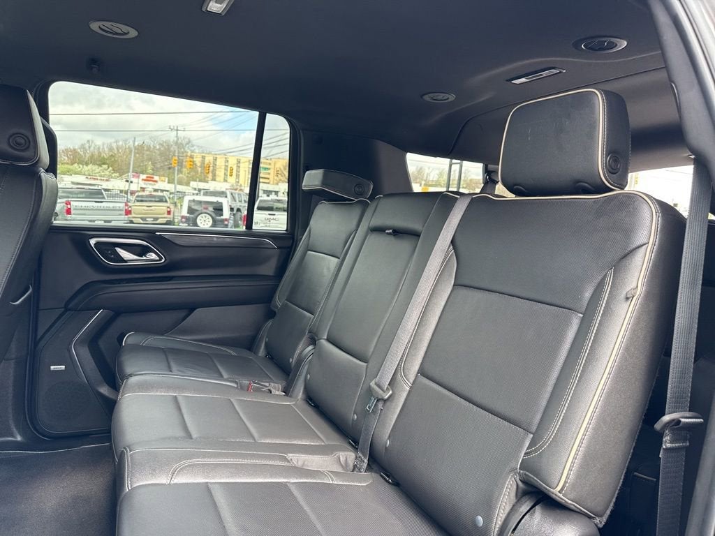 2024 GMC Yukon XL SLT