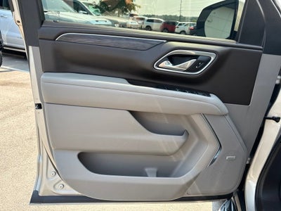 2023 GMC Yukon XL SLT