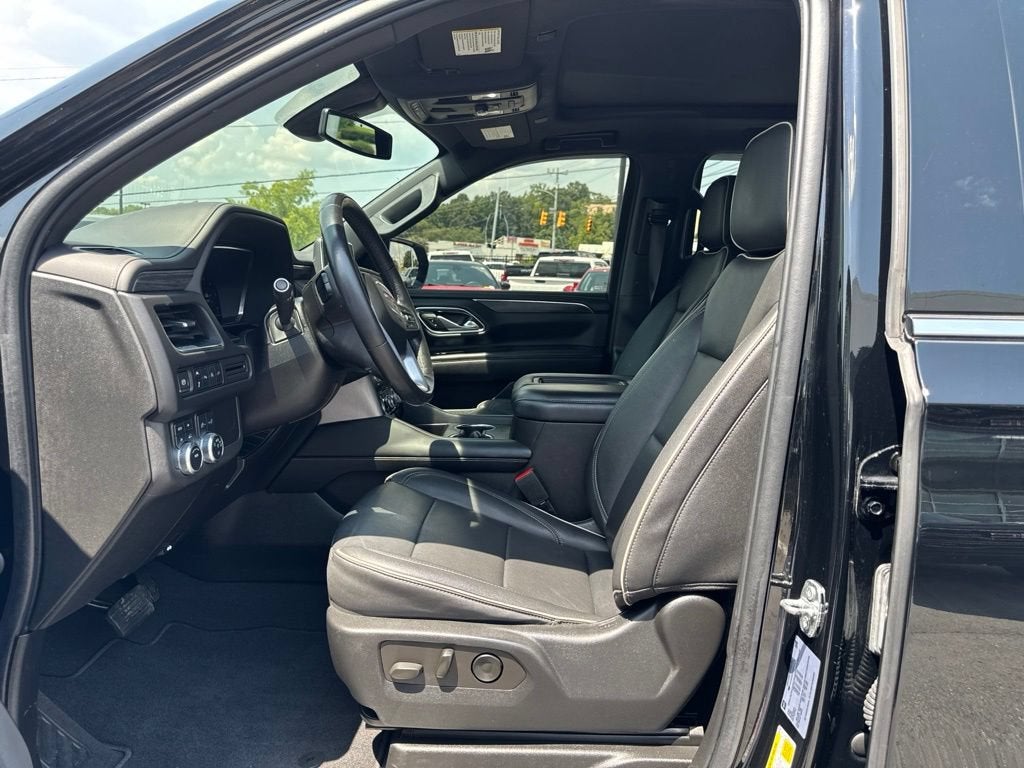 2022 GMC Yukon XL SLT