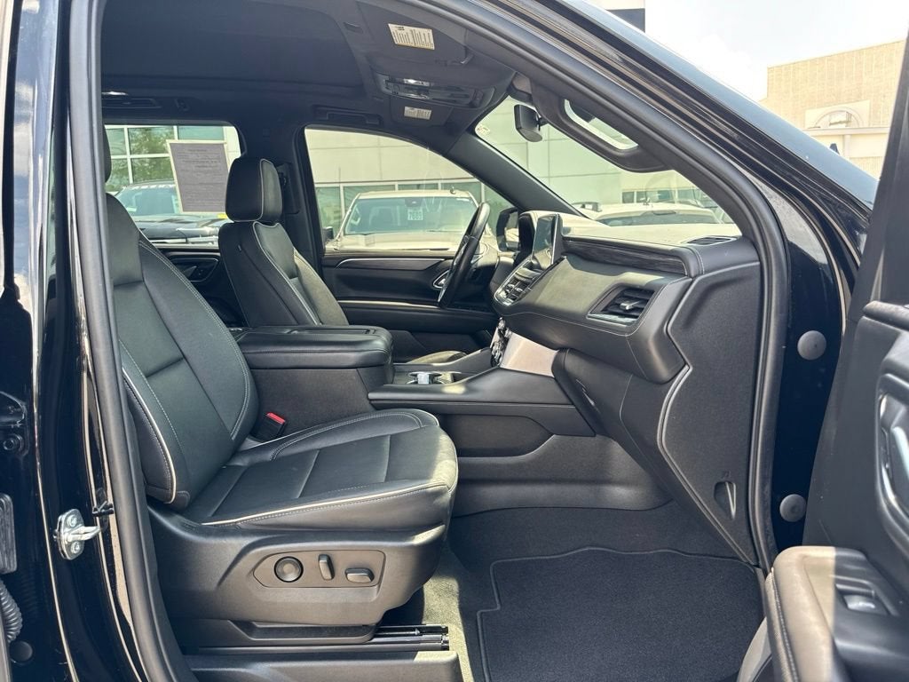 2022 GMC Yukon XL SLT