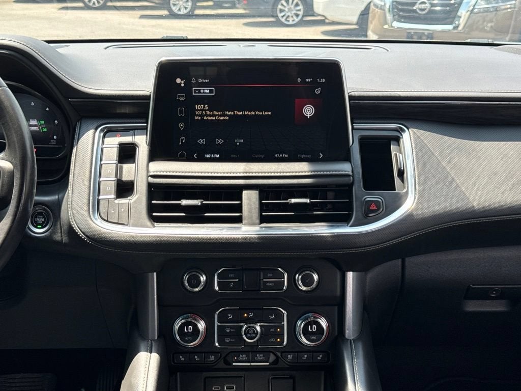 2022 GMC Yukon XL SLT