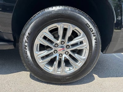 2022 GMC Yukon XL SLT