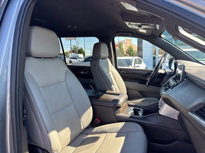 2022 GMC Yukon XL SLT