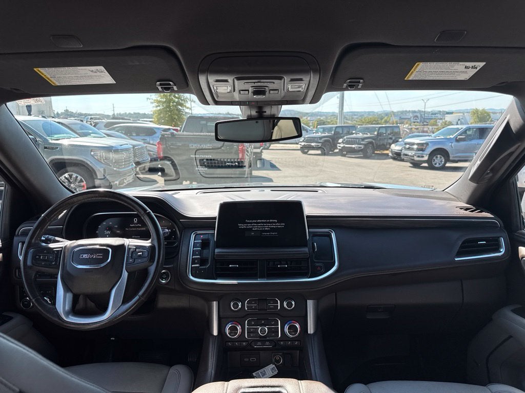 2022 GMC Yukon XL SLT