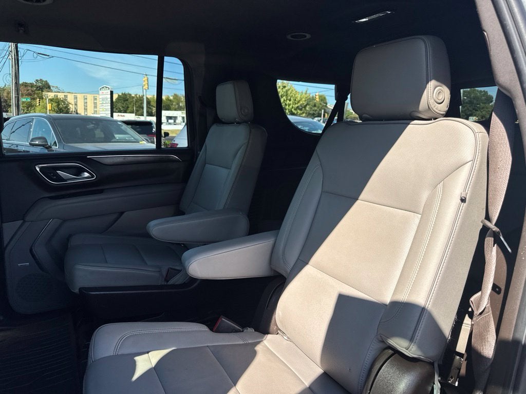 2022 GMC Yukon XL SLT