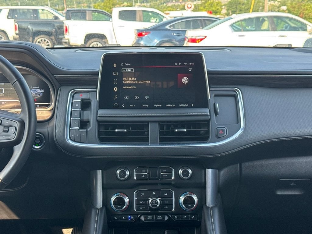 2023 GMC Yukon XL SLT