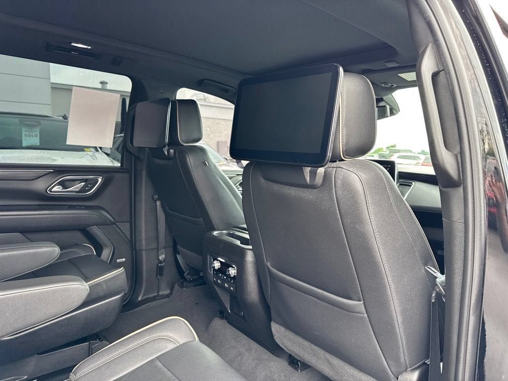 2023 GMC Yukon XL SLT