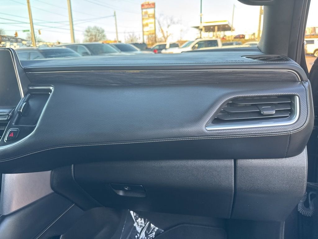 2024 GMC Yukon XL SLT