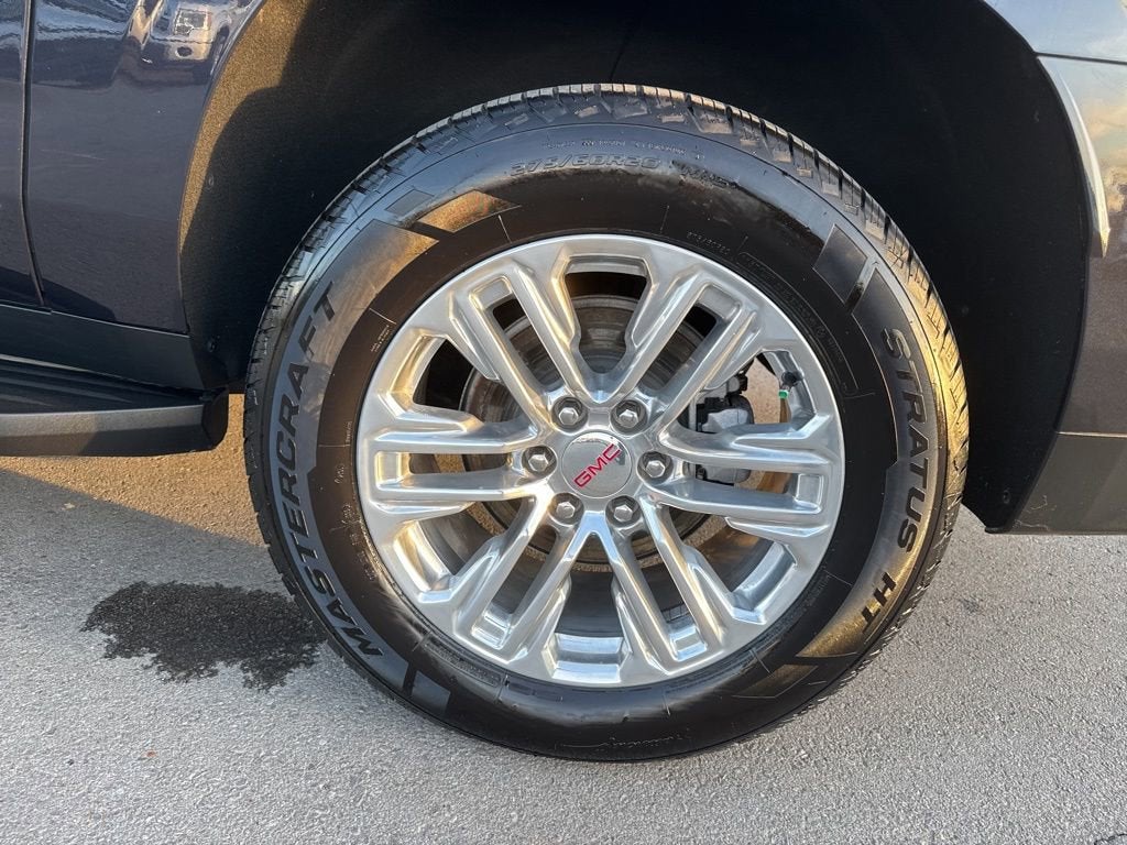 2024 GMC Yukon XL SLT