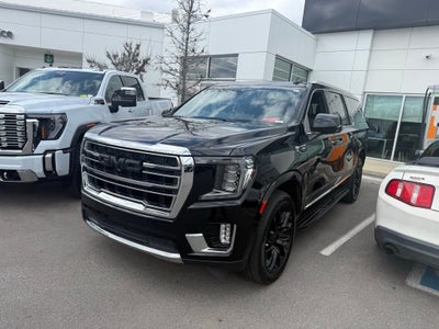 2022 GMC Yukon XL SLT