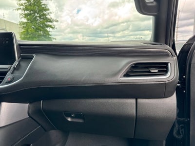 2024 GMC Yukon XL SLT