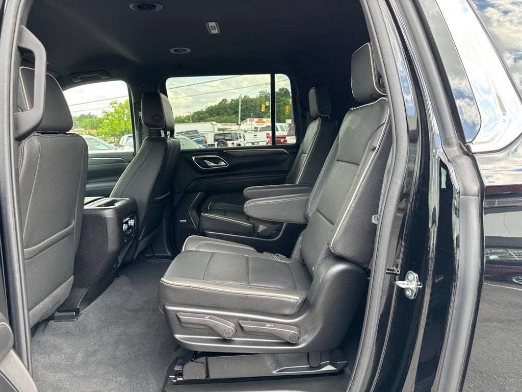 2024 GMC Yukon XL SLT