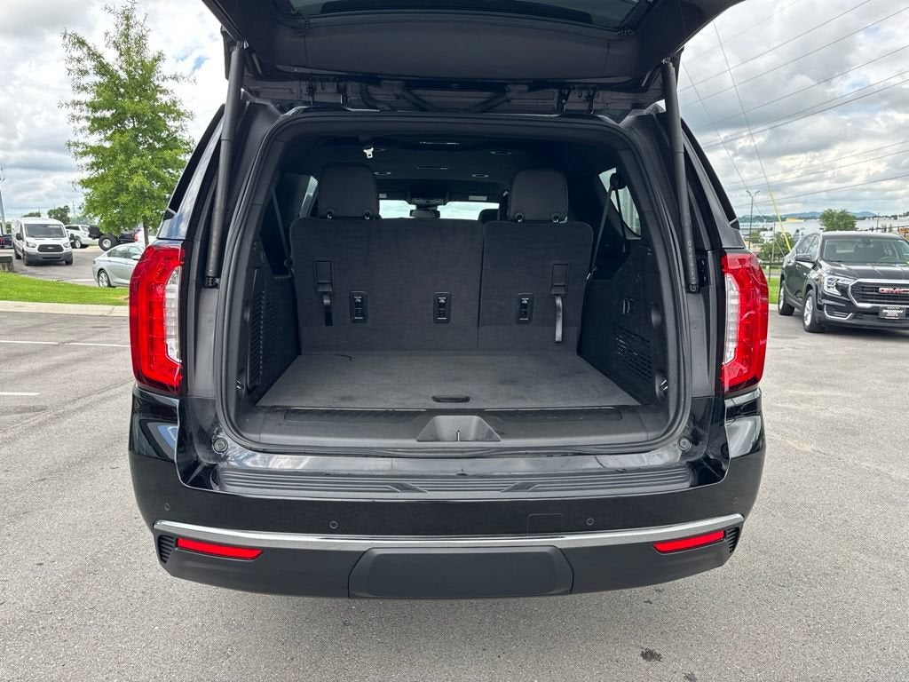 2024 GMC Yukon XL SLT