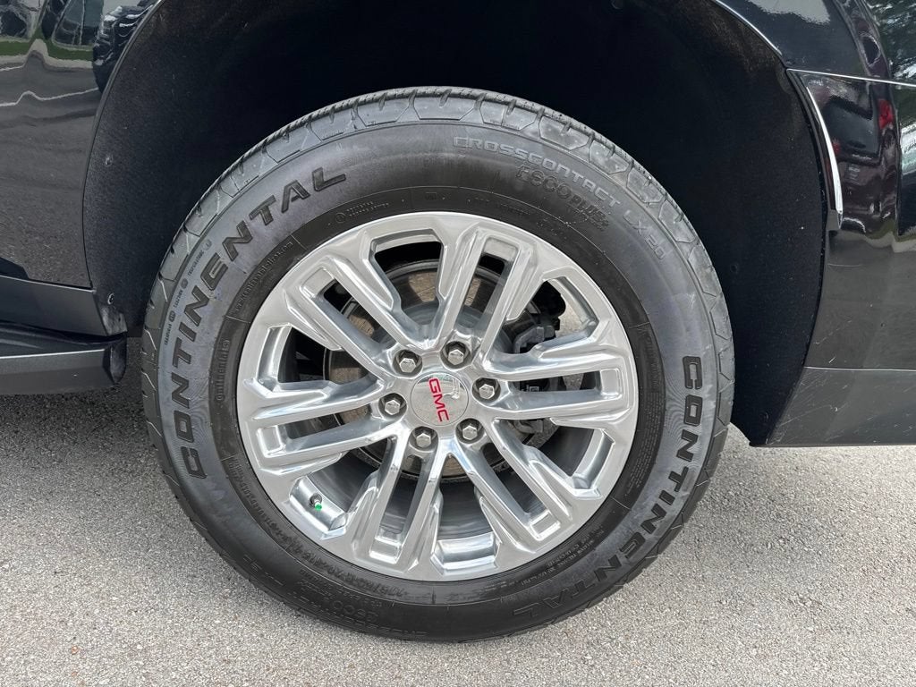 2024 GMC Yukon XL SLT