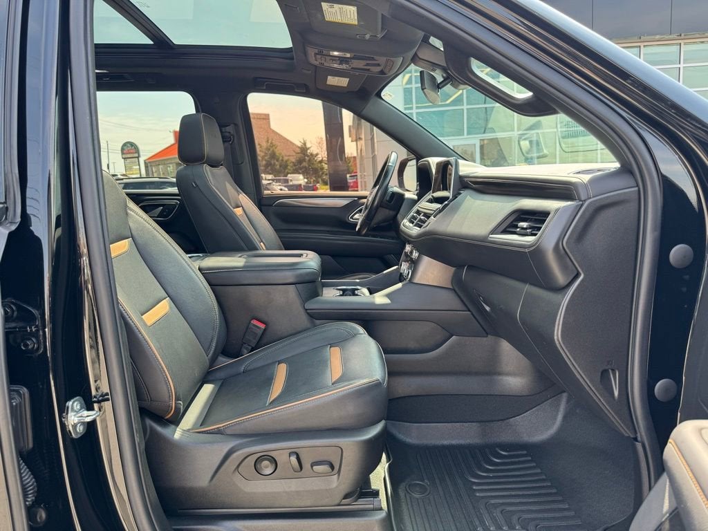 2022 GMC Yukon XL AT4