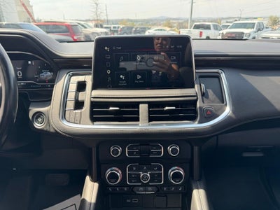 2022 GMC Yukon XL AT4