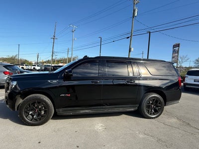 2022 GMC Yukon XL AT4