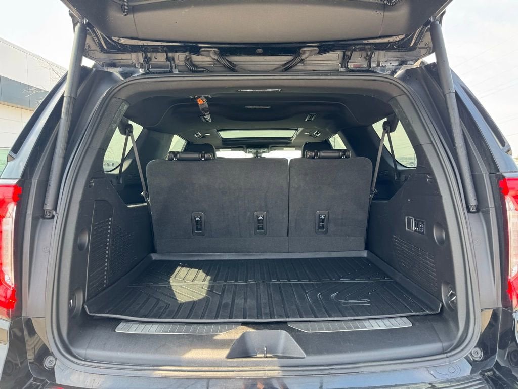 2022 GMC Yukon XL AT4