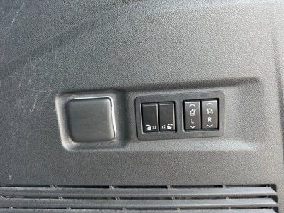 2022 GMC Yukon XL AT4