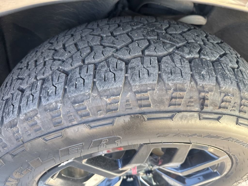 2022 GMC Yukon XL AT4