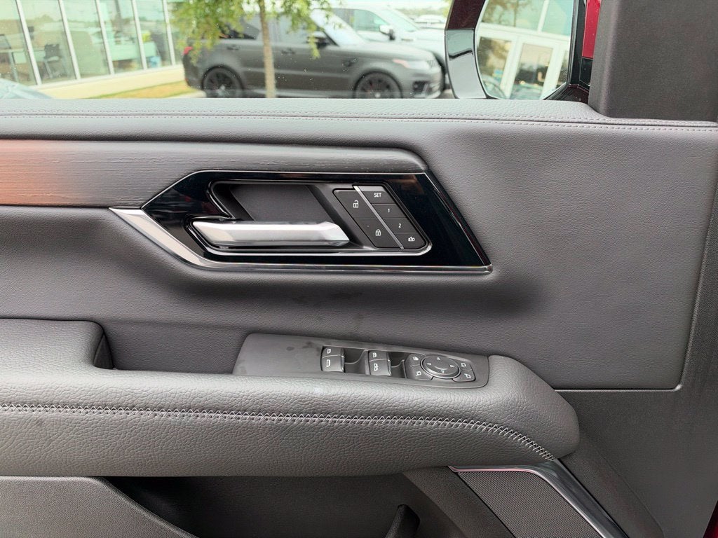 2027 GMC Yukon XL Denali