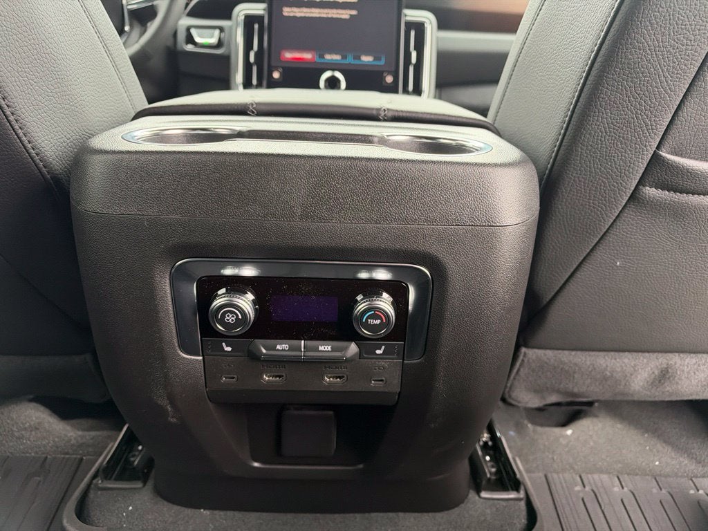 2027 GMC Yukon XL Denali