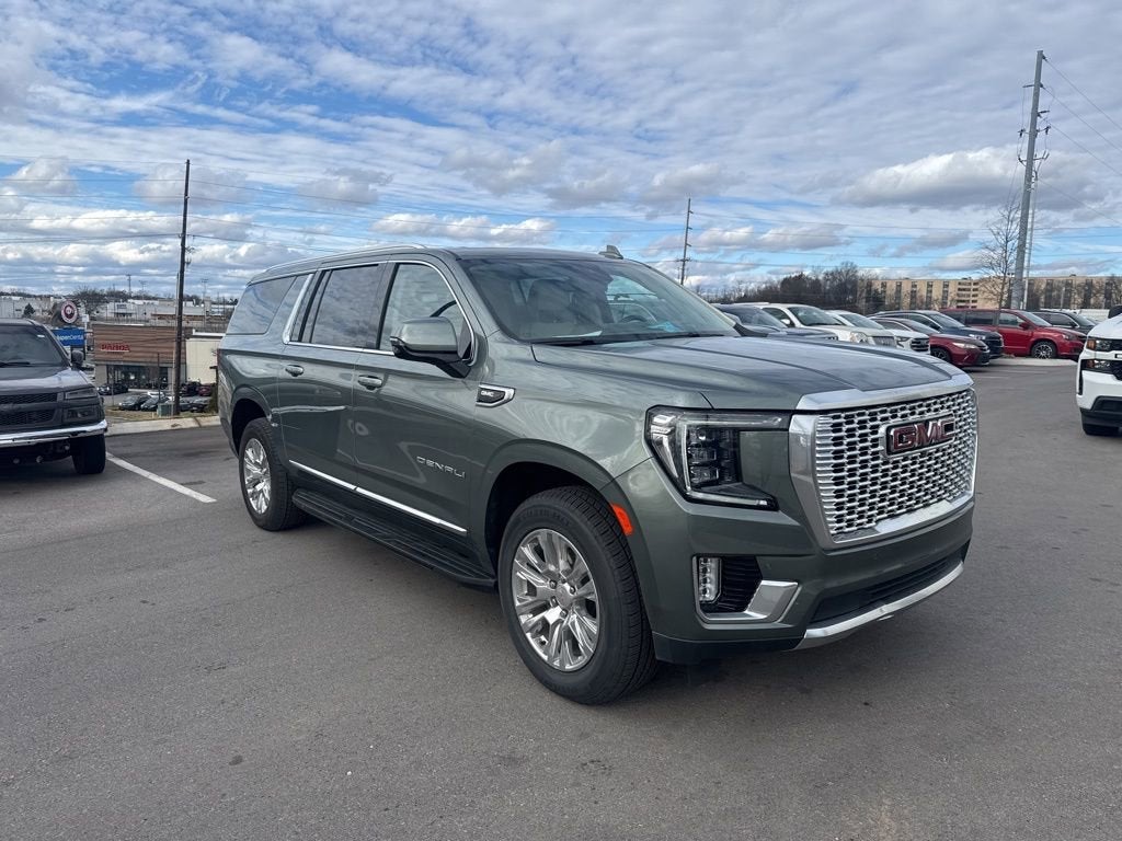 2023 GMC Yukon XL Denali