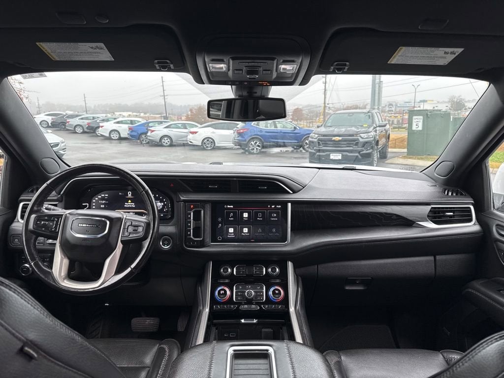 2022 GMC Yukon XL Denali