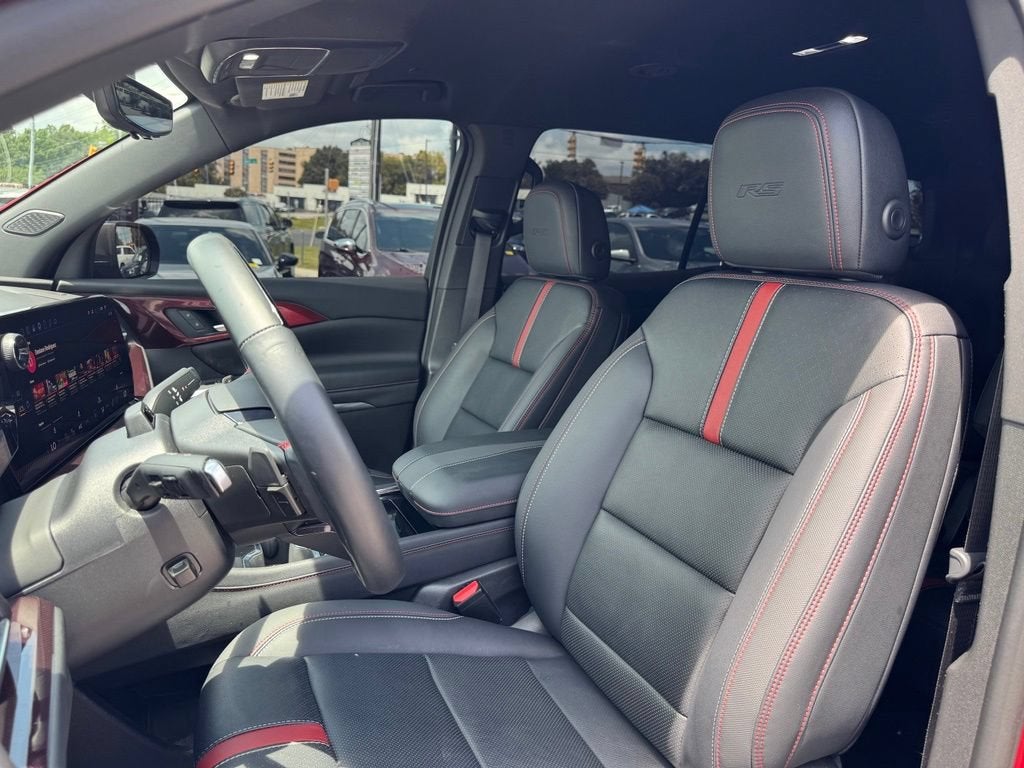 2025 Chevrolet Traverse RS