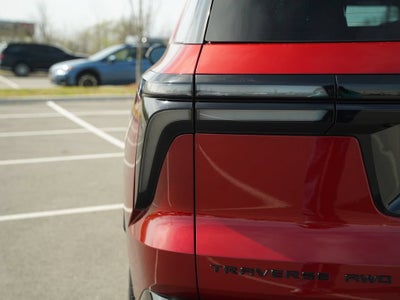 2025 Chevrolet Traverse RS
