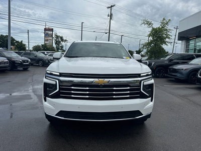 2025 Chevrolet Suburban LT