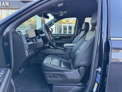 2025 Chevrolet Suburban LT