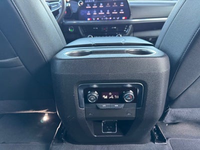2025 Chevrolet Suburban LT