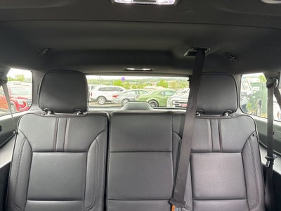2025 Chevrolet Suburban RST